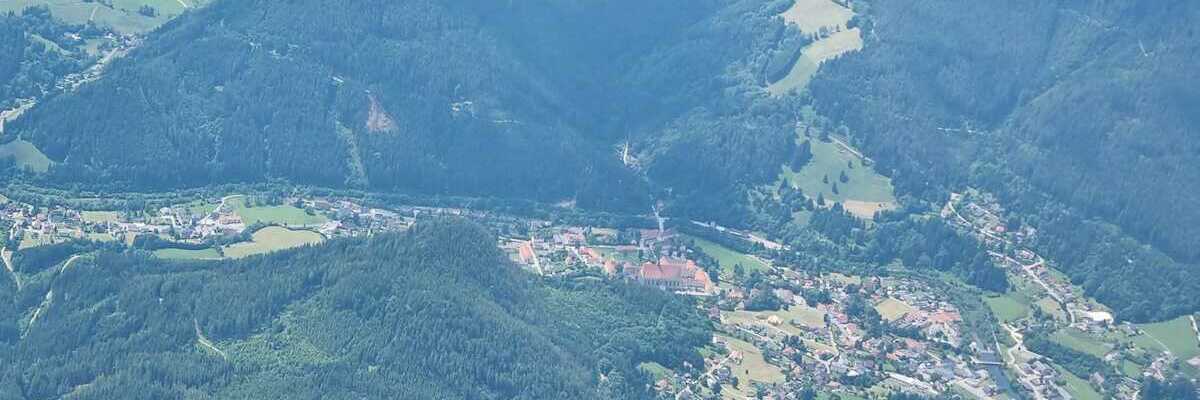 Flugwegposition um 10:02:25: Aufgenommen in der Nähe von Altenberg an der Rax, Österreich in 2518 Meter